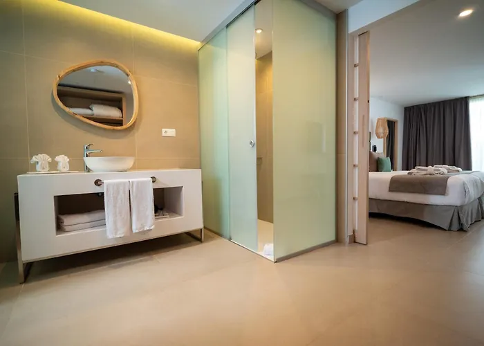 Hl Miraflor Suites Hotel